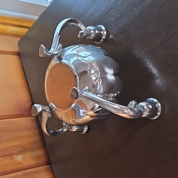 W&S BLACKINTON CO. SILVER PLATED CENTERPIECE FLOWER AND CANDLE HOLDER - Picture 4 of 4